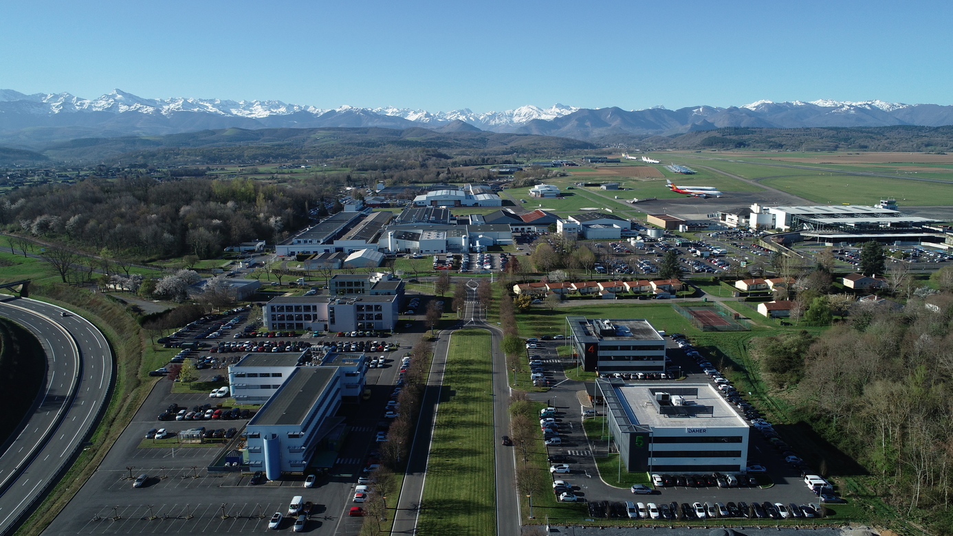 Pyrène Aéro-pôle-Pyrenia, nouveau site industriel clef en main